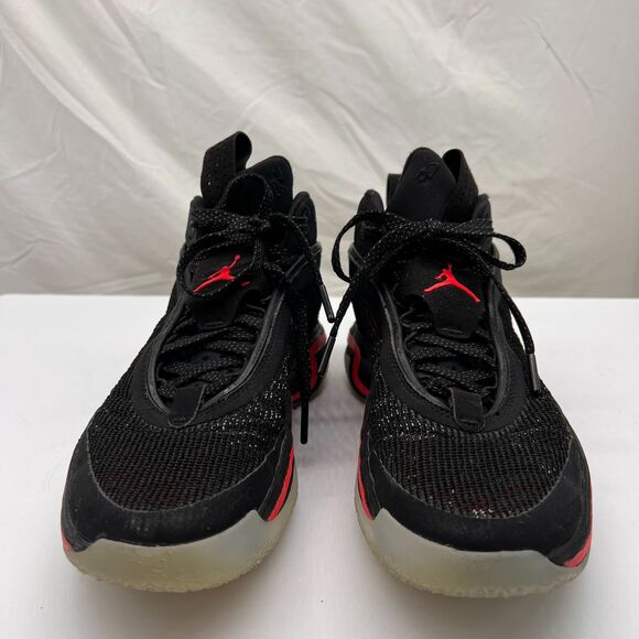 Nike Air Jordan 36 Black Infrared CZ2650-001 Size 9.5 Pre Owned main image 6
